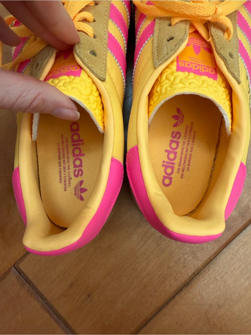 adidas Gazelle Low Sneakers in Yellow & Hot Pink - Picture 9 of 9